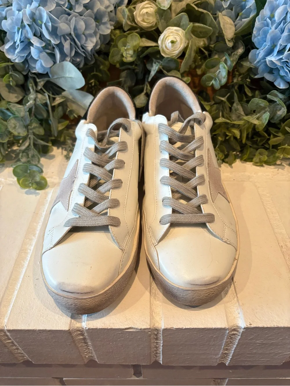 White Leather Sneakers with Star Accent